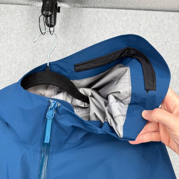 Arcteryx Womens Imber Jacket Size M Blue GoreTex Long Rain Shell Hooded Packable - Picture 2 of 16